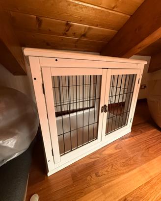 Gabbia di legno e metallo per cani