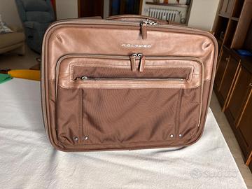 💼 Piquadro – Cartella trolley business / pilotina