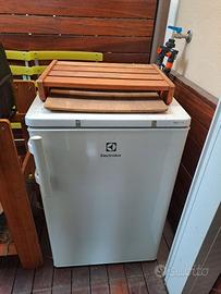 Frigo piccolo basso (con piccola zona freezer)