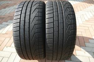 2 gomme invernali Pirelli 275\45\18