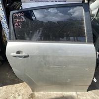 Porta post dx toyota corolla verso