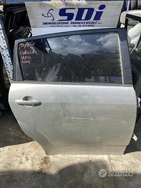 Porta post dx toyota corolla verso