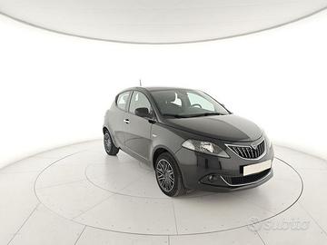 Lancia Ypsilon 1.0 FireFly 5 porte S&S Hybrid...