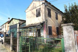 VILLA SINGOLA A MEOLO