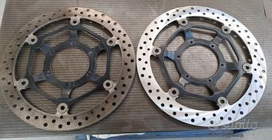 Esecuzione rettifica dischi freno moto al centesim