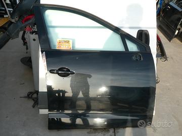 Portiera laterale anteriore destra RENAULT SCENIC 