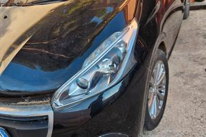 ricambi peugeot 208 