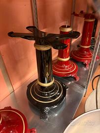 Piedistalli per affettatrici restaurati