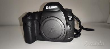 Canon EOS 5 D Mark III 