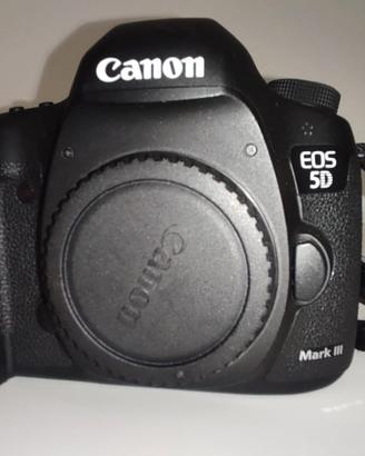 Canon EOS 5 D Mark III 