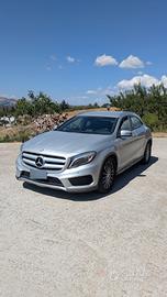 MERCEDES GLA 220D X156