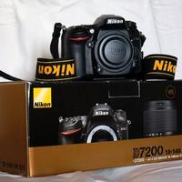 Nikon D7200 solo corpo