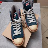 Scarpe Converse vintage. 