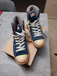 Scarpe Converse vintage. 
