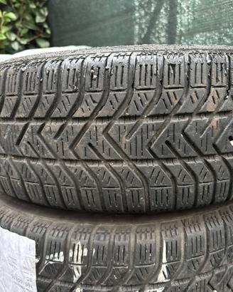 Gomme invernali 185/60R16 88T