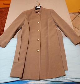 Cappotto da donna della Nives Morà