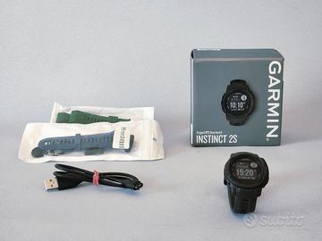 Garmin Instinct 2S con due cinturini