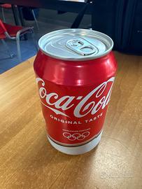 Lattina coca cola rara.vuota ma sigillata