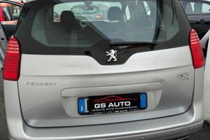 Peugeot 5008 1.6 HDi 112CV cambio robotizzato Féli