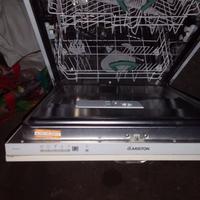 Lavastoviglie ariston