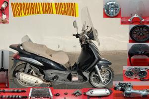 PIAGGIO BEVERLY CRUISER 250cc ANNO 2007 RICAMBI
