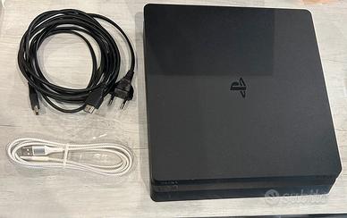 Playstation 4 - 500Gb + Cuffie gaming