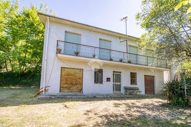 CASA INDIPENDENTE A CANTALICE