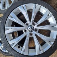 Cerchi e gomme NUOVE per volkswagen 