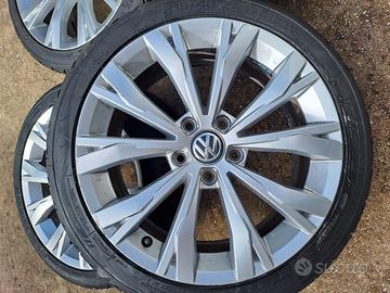 Cerchi e gomme NUOVE per volkswagen 