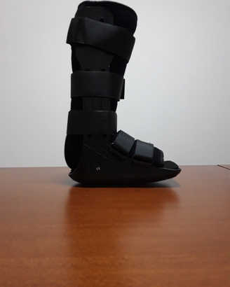 Tutore rigido caviglia