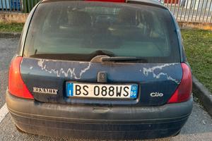 Renault clio 1.2 benzina anno 2000