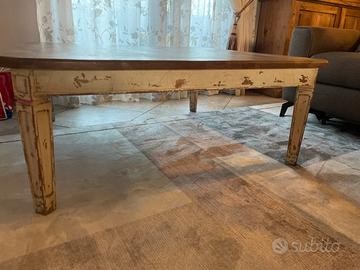Tavolo in  legno masello