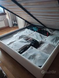 Letto contenitore matrimoniale