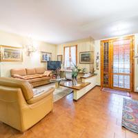 VILLA A SCHIERA A MODENA