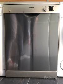 Lavastoviglie Bosch acciaio garanzia mesi 12
