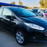 Ford Fiesta GPL CASA MADRE - Titanium
