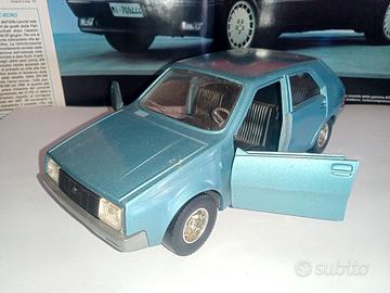 Burago Renault 14 scala 1 24