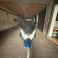 Kymco ak550