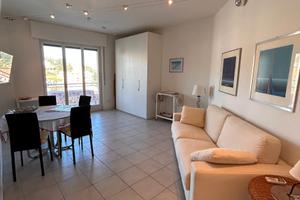 Bilocale con terrazzo - Sanremo