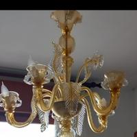 Lampadario Murano 6 luci  ambra. Un'idea originale