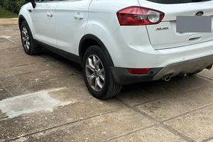 Kuga 2.0 disel 2011
