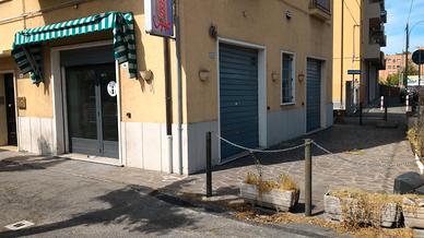Negozio con avviata attività di toelettatura