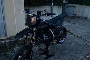 Husqvarna sm 125