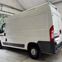 Peugeot Boxer 2.2 HDi Maxi Passo Medio 2013