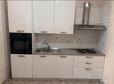 Cucina moderna COME NUOVA