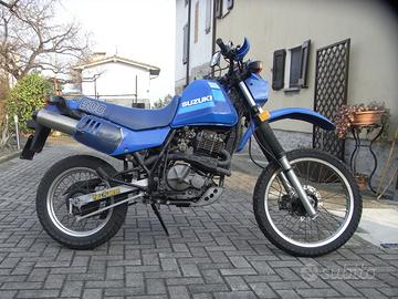 Suzuki DR 600 - 1984