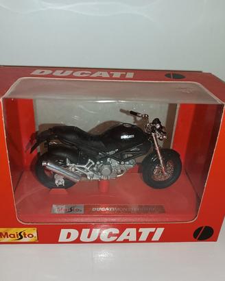 Ducati Monster Dark 1:18 Maisto