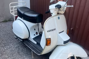 Piaggio Vespa PX200