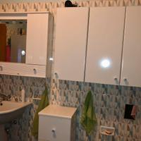 Mobiletti da bagno in legno bianco