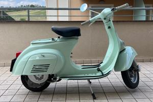 Vespa 50 V5A1T 1967 Restaurata-Collezione